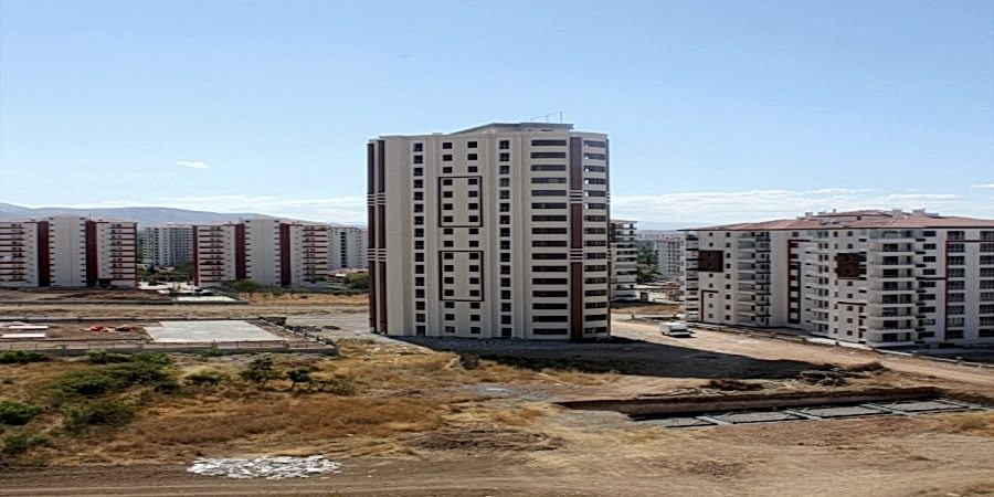 YAKAMOZ KULE